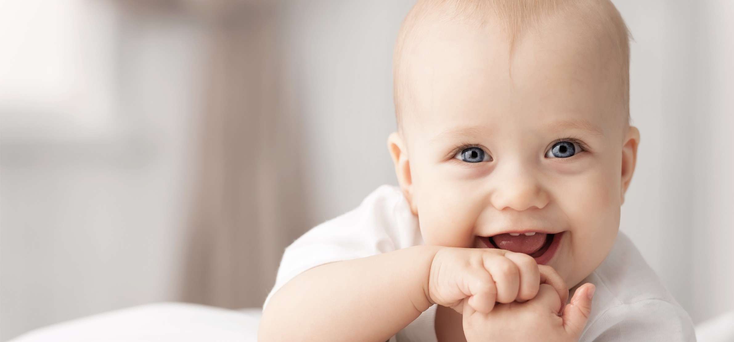 Repas bébé : quels menus pour vos bébés dès 4 mois 👶🏻🍴 ?