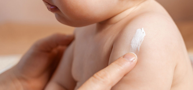 5 tips to fight against baby's dry skin